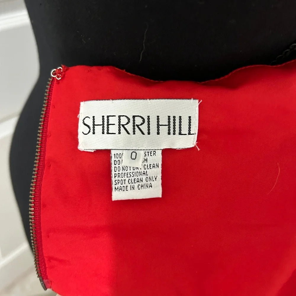 Sherri Hill Formal Red Cropped Halter Top Size 0 - Picture 6 of 6